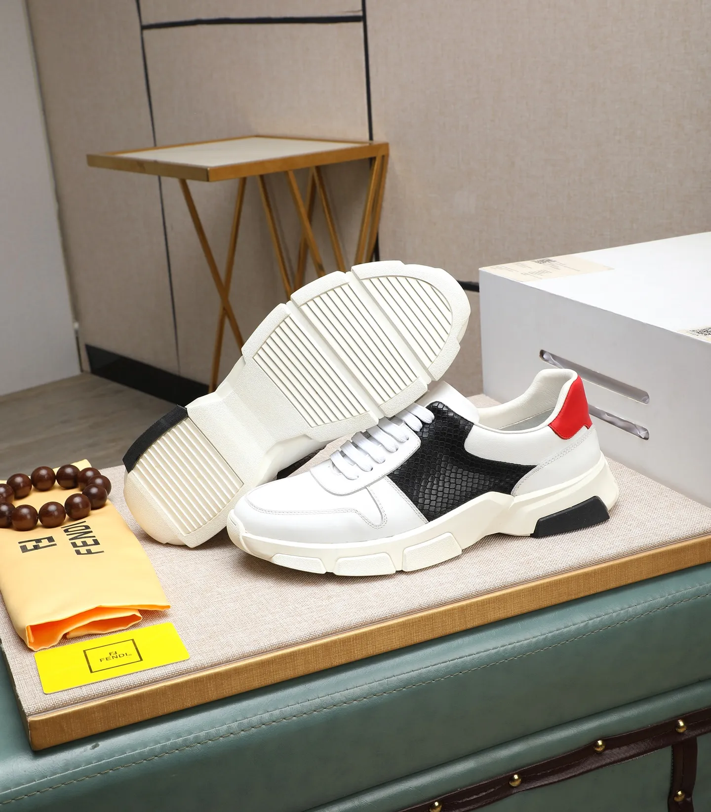 Factory price 480 🕷🕷[FENDI] Fendi fashionable casual men's shoes 🇨🇳Original official website 1:1 model opening, new models are available first 💯Not high-profile but avant-garde, simple, low-key and fashionable, super versatile style 🌿Original cowhide production ➕Pigskin lining🎋The version is comfortable on the feet, so rigorous for any small place, first-class workmanship🍍38-44 Large quantities in stock
